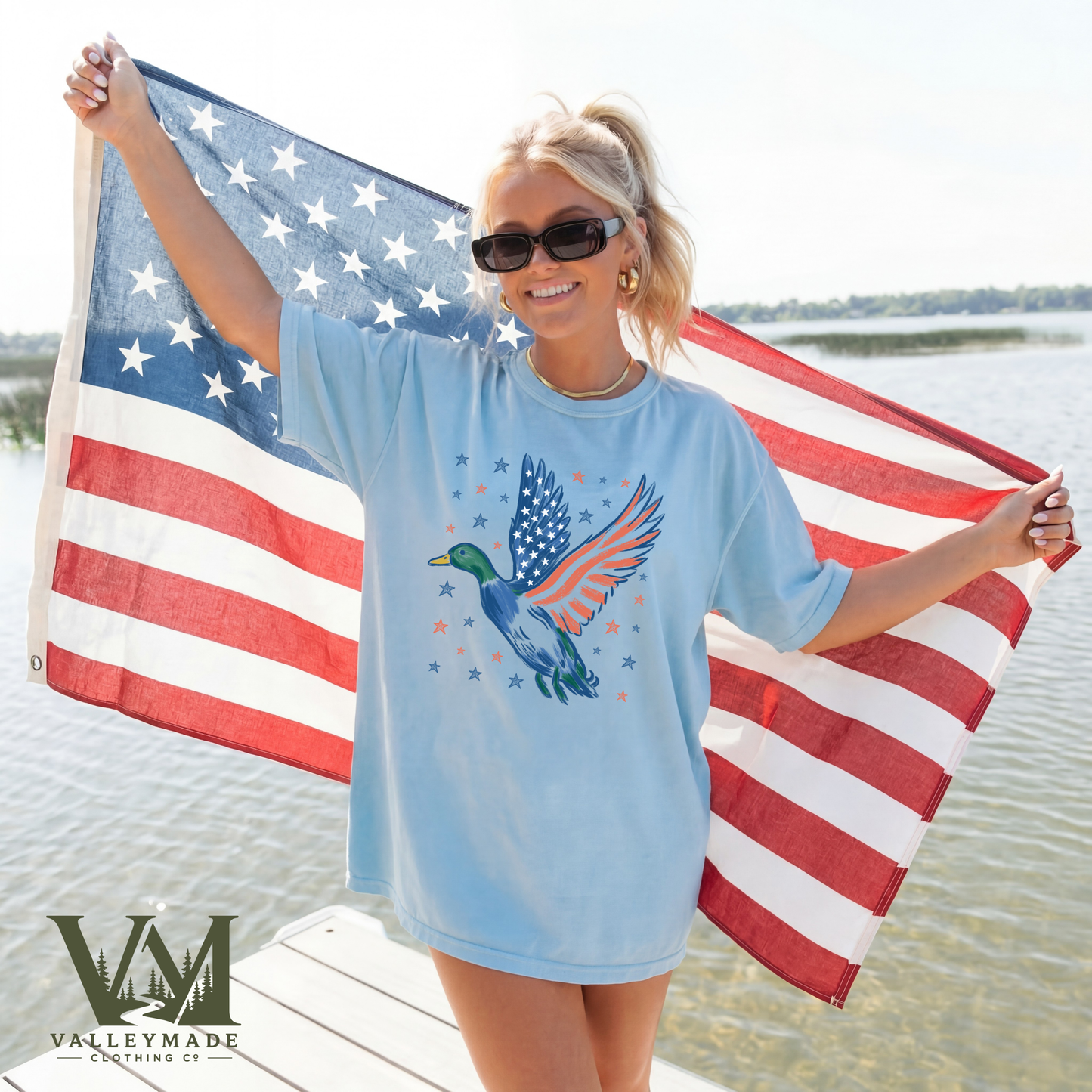 Patriotic Duck - Tee